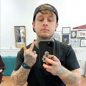 Meet your Posher, Sal